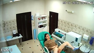 Spying for ladies in the gynaecologist..
