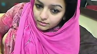 Pakistani puffy milf games her vagina..