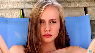 Torrid alone cutie Alicia Williams has..