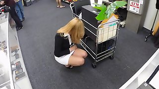 Hawt latina angel wanting to sell..