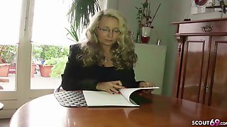ROUGH ANAL SEX FOR GERMAN MATURE..