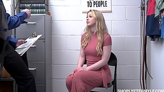 Hot milf Sunny Lane is fucked in mouth..